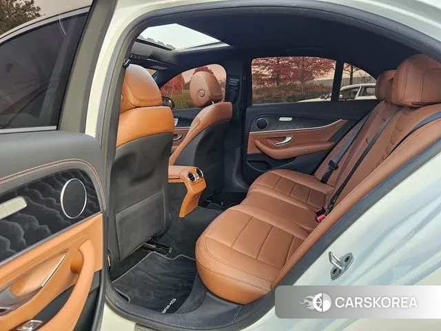 Mercedes-Benz E-Class W213 2020 Белый из Кореи, фото 3