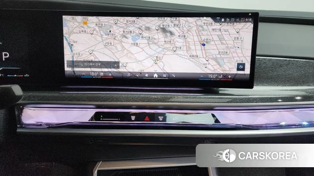 BMW 7 Series (G70) 2023 Черный из Кореи, фото 3