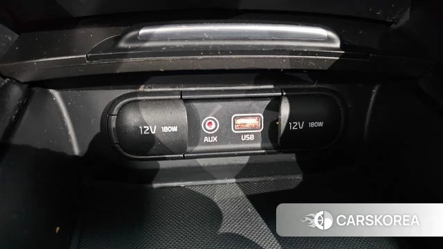 Kia The New K5 2nd generation 2018 Белый из Кореи, фото 3