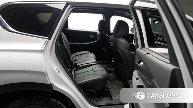 Hyundai The New Santa Fe 2022 Белый из Кореи, фото 3