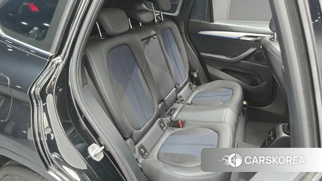 BMW X1 (F48) 2020 Черный из Кореи, фото 3