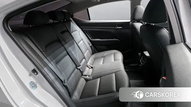 Hyundai Avante AD 2018 Белый из Кореи, фото 3