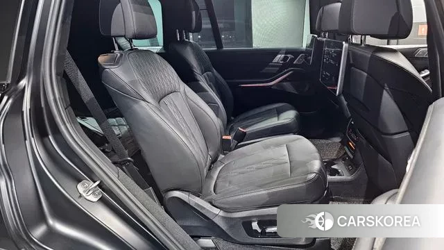 BMW X7 (G07) 2021 Черный из Кореи, фото 3