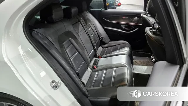 Mercedes-Benz E-Class W213 2019 Белый из Кореи, фото 3