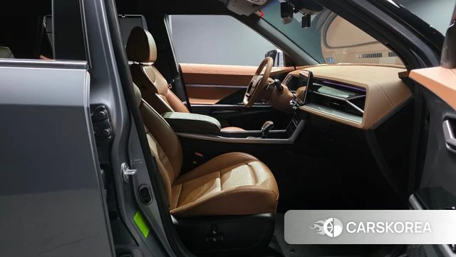 Ssangyong Torres 2023 Серебристо-серый из Кореи, фото 3