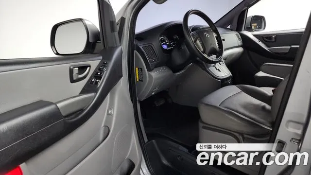 Hyundai The New Grand Starex 2019 Серебристо-серый из Кореи, фото 3