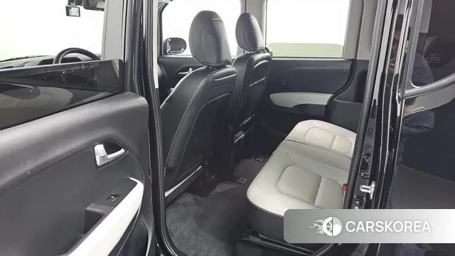 Kia The New Kia Ray 2023 Черный из Кореи, фото 3