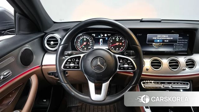 Mercedes-Benz E-Class W213 2019 Серый из Кореи, фото 3
