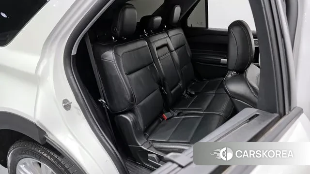 Ford Explorer 6th Generation 2020 Белый из Кореи, фото 3