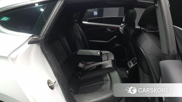 Audi A5 (F5) 2020 Белый из Кореи, фото 3