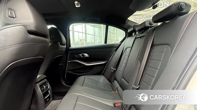 BMW 3 Series (G20) 2025 Белый из Кореи, фото 3