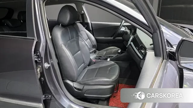 Kia The New Niro 2021 Серый из Кореи, фото 3