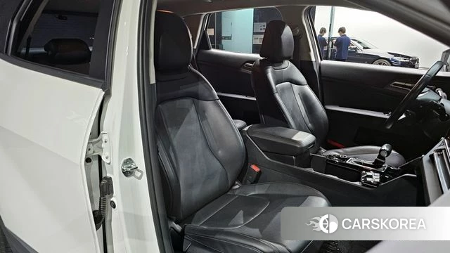 Kia Sportage 5th Generation 2021 Белый из Кореи, фото 3