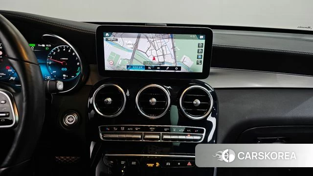 Mercedes-Benz GLC-Class X253 2021 Черный из Кореи, фото 3