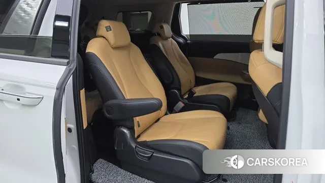 Kia Carnival 4th generation 2023 Белый из Кореи, фото 3