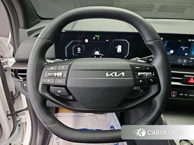 Kia The New Sportage 5th Generation 2025 Белый из Кореи, фото 3
