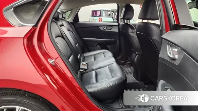 Kia Come New K3 2021 Красный из Кореи, фото 3