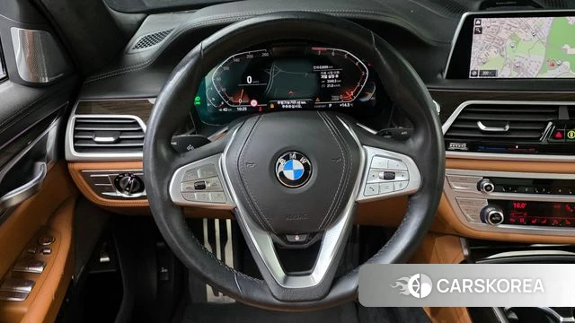 BMW 7 Series (G11) 2022 Черный из Кореи, фото 3