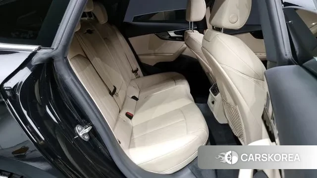 Audi A5 (F5) 2022 Черный из Кореи, фото 3