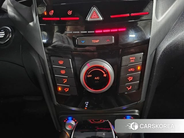 Ssangyong Tivoli Armor 2019 Белый из Кореи, фото 3