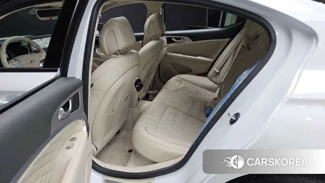 Genesis The New G70 2022 Белый из Кореи, фото 3