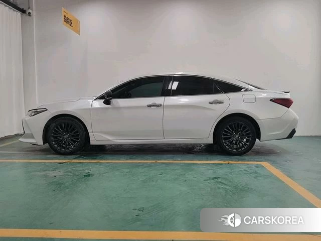 Toyota Asian dragon 2022 Белый из Китая, фото 3