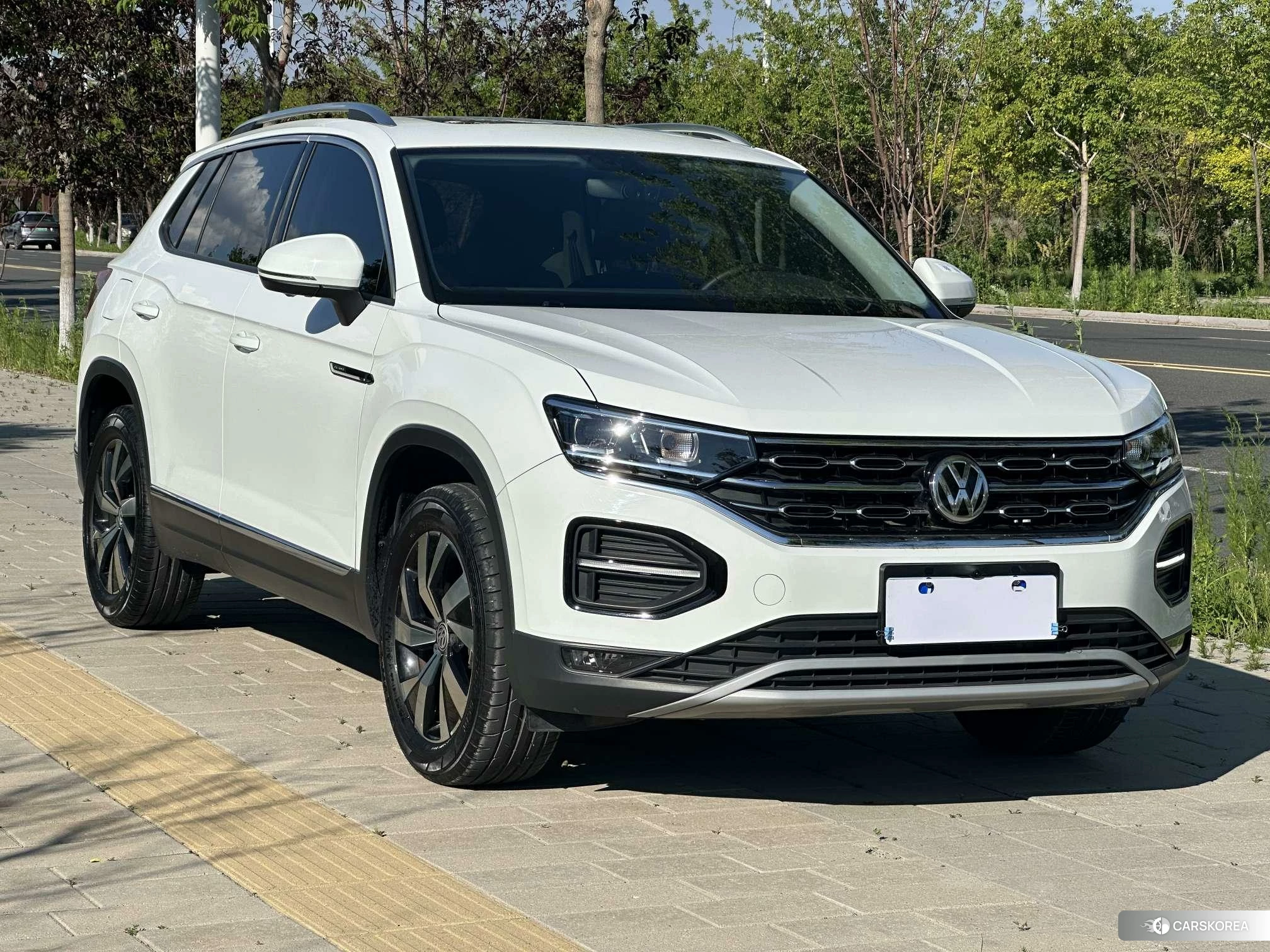 Volkswagen Tanyue 2021 Белый из Китая, фото 3