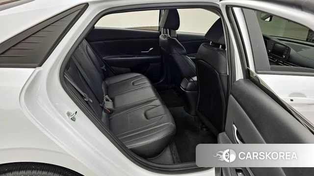 Hyundai Avante (CN7) 2022 Белый из Кореи, фото 3