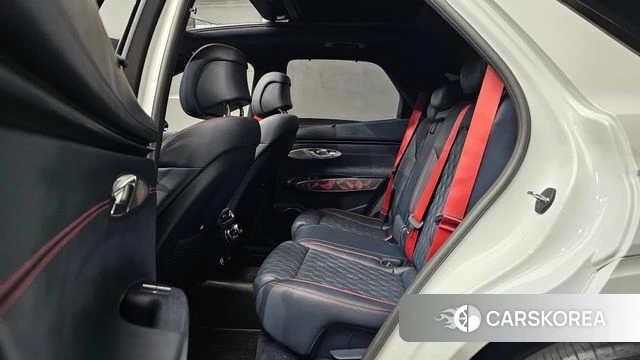 Genesis GV70 2021 Белый из Кореи, фото 3