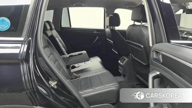 Volkswagen Tiguan second Generation 2020 Черный из Кореи, фото 3