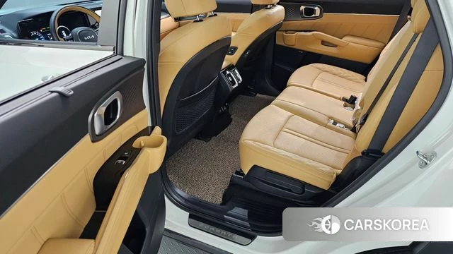 Kia Sorento 4th Generation 2023 Белый из Кореи, фото 3