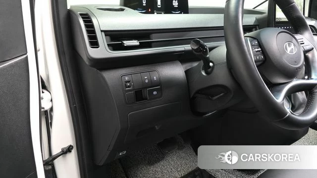 Hyundai Staria 2024 Белый из Кореи, фото 3