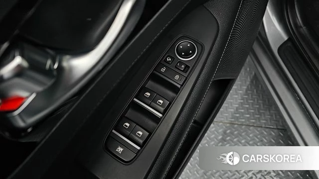 Kia The New K3 2nd generation 2024 Серый из Кореи, фото 3