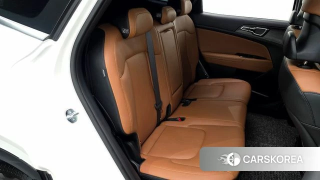 Kia Sportage 5th Generation 2024 Белый из Кореи, фото 3