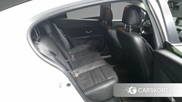 Renault Korea (Samsung) SM3 Z.E. 2019 Белый из Кореи, фото 3