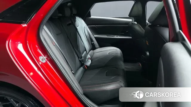 Hyundai The New Avante Hybrid (CN7) 2024 Красный из Кореи, фото 3