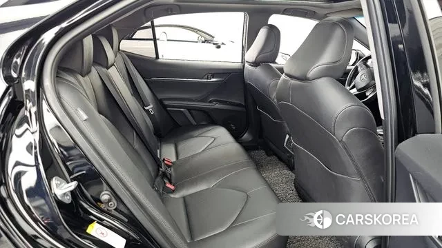 Toyota Camry (XV70) 2018 Черный из Кореи, фото 3