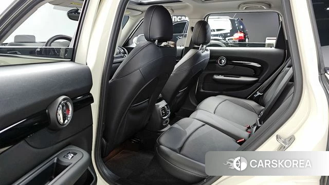 Mini Cooper Clubman 2018 Жемчужный цвет из Кореи, фото 3