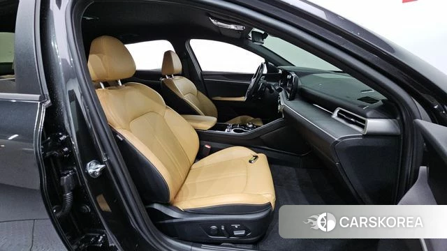 Kia K5 3rd generation 2021 Серый из Кореи, фото 3