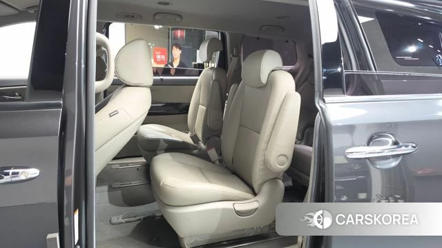 Kia All New Carnival 2018 Серый из Кореи, фото 3