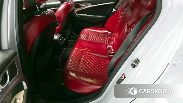 Genesis G70 2018 Серебристо-серый из Кореи, фото 3