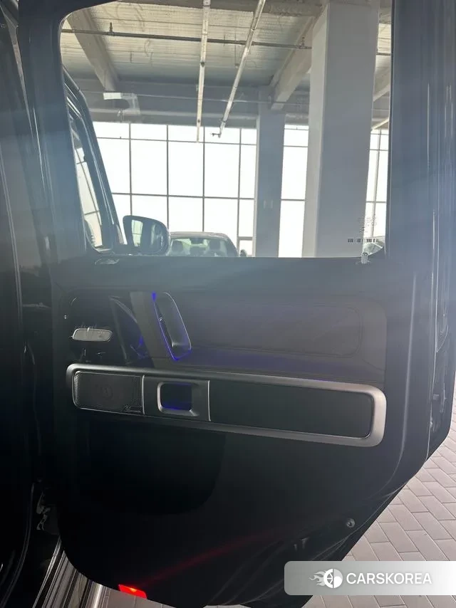 Mercedes-Benz G-Class W463b 2023 Темно-зеленый из Кореи, фото 3