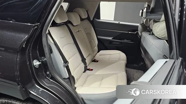 Ssangyong Torres EVX 2024 Черный из Кореи, фото 3