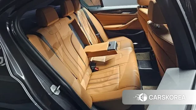 BMW 5 Series (G30) 2021 Серый из Кореи, фото 3