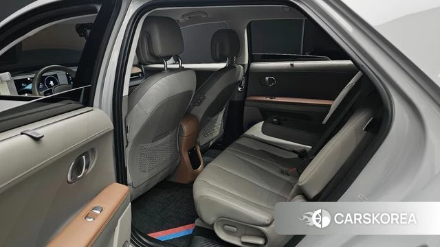 Hyundai Ionic 5 2023 Серебристо-серый из Кореи, фото 3