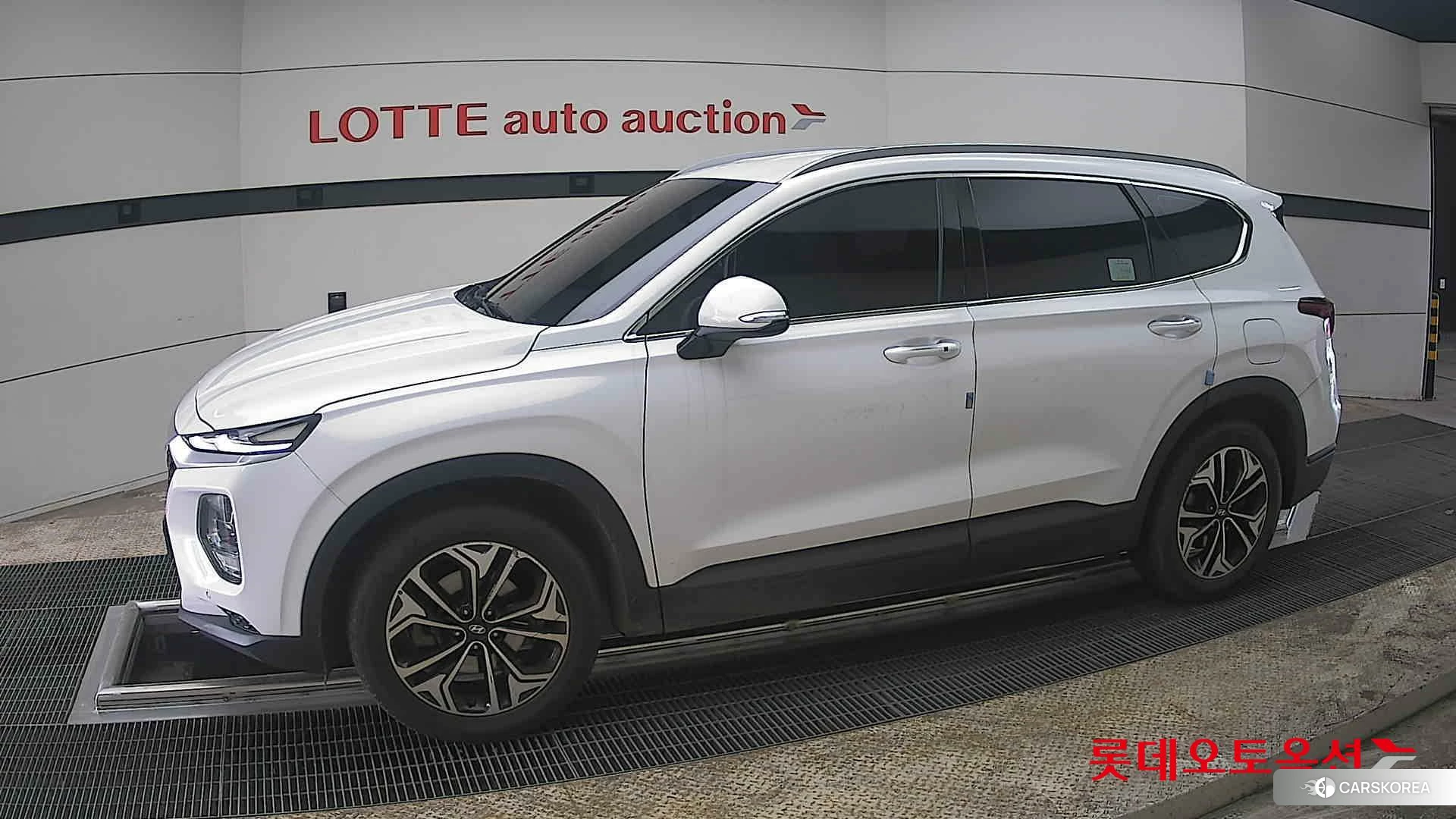 Hyundai Santa Fe 2019 Белый из Кореи, фото 3