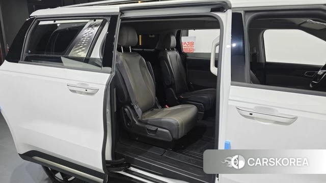 Kia The New Carnival 4th Generation 2025 Белый из Кореи, фото 3