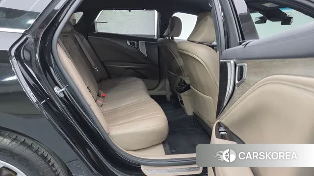 Kia K8 2022 Черный из Кореи, фото 3