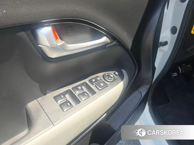 Kia The New Kia Ray 2023 Белый из Кореи, фото 3