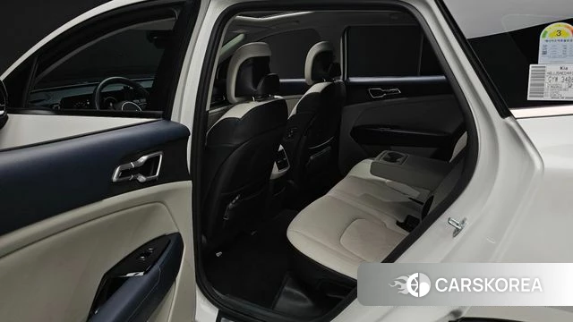 Kia Sportage 5th Generation 2024 Белый из Кореи, фото 3